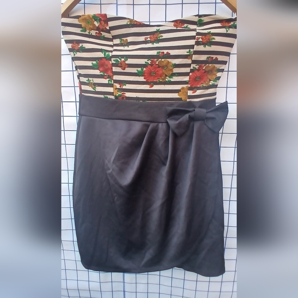 January 7 Black Mini Pencil Skirt with Tie Front